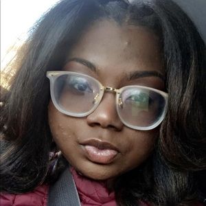 Meet your Posher, Tala